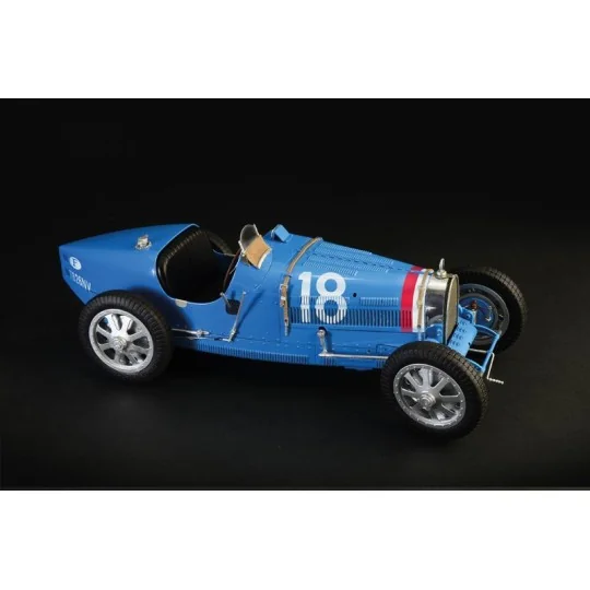 I4710-Bugatti Type 35B 1/12 Italeri