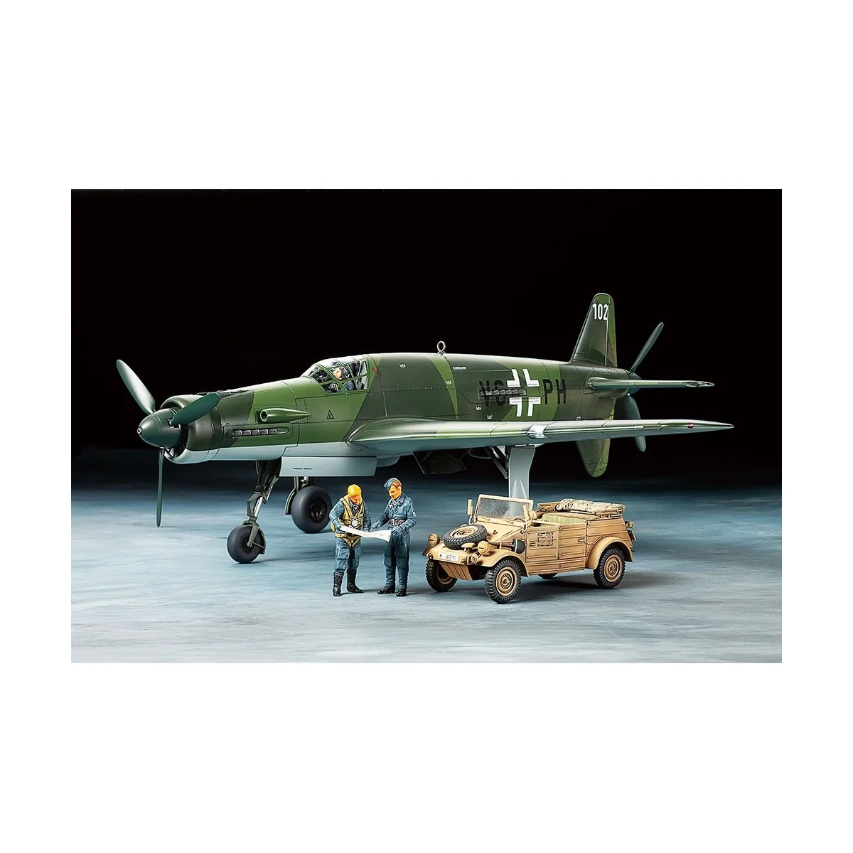 Aircraft Dornier Do335a Pfeil and Kübelwagen 1/48 Tamiya Tamiya 25206 - 1 Aircraft Dornier Do335a Pfeil and Kübelwagen 1/48 Tamiya Tamiya 25206 - 1