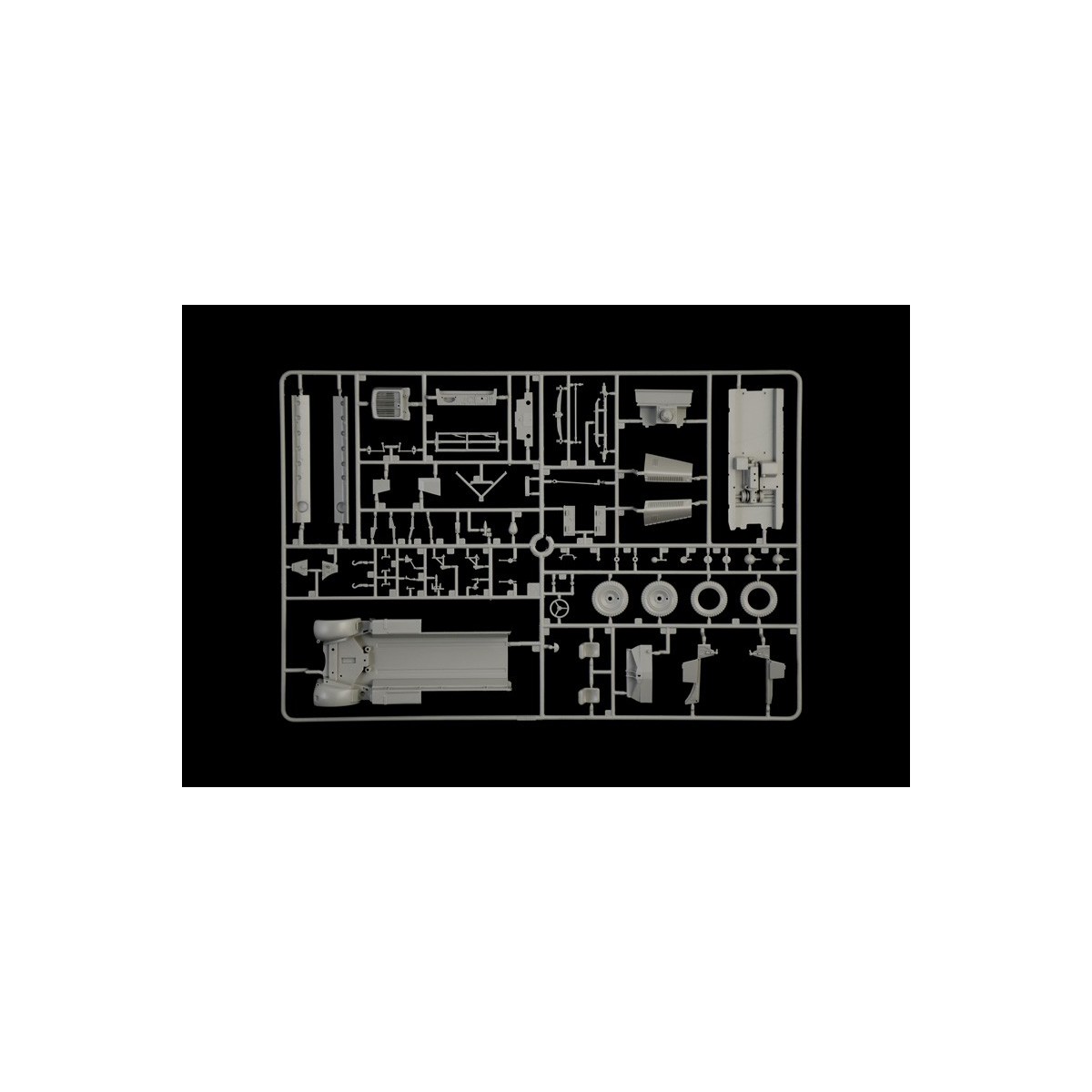 Vehicle Sd.Kfz.10 & Le.IG 18 & Servants 1/35 Italeri Italeri I6595 - 7