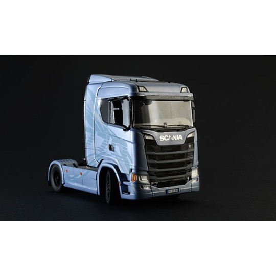 I3961-Scania 770 4x2 truck Low Cab 1/24 Italeri