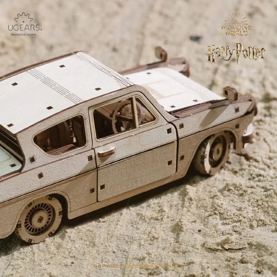 Voiture volante Anglia Harry Potter Puzzle 3D bois UGEARS UGEARS UG-70173 - 7 UG-70173-Voiture volante Anglia Harry Potter Puzzle 3D bois UGEARS - UG-70173
