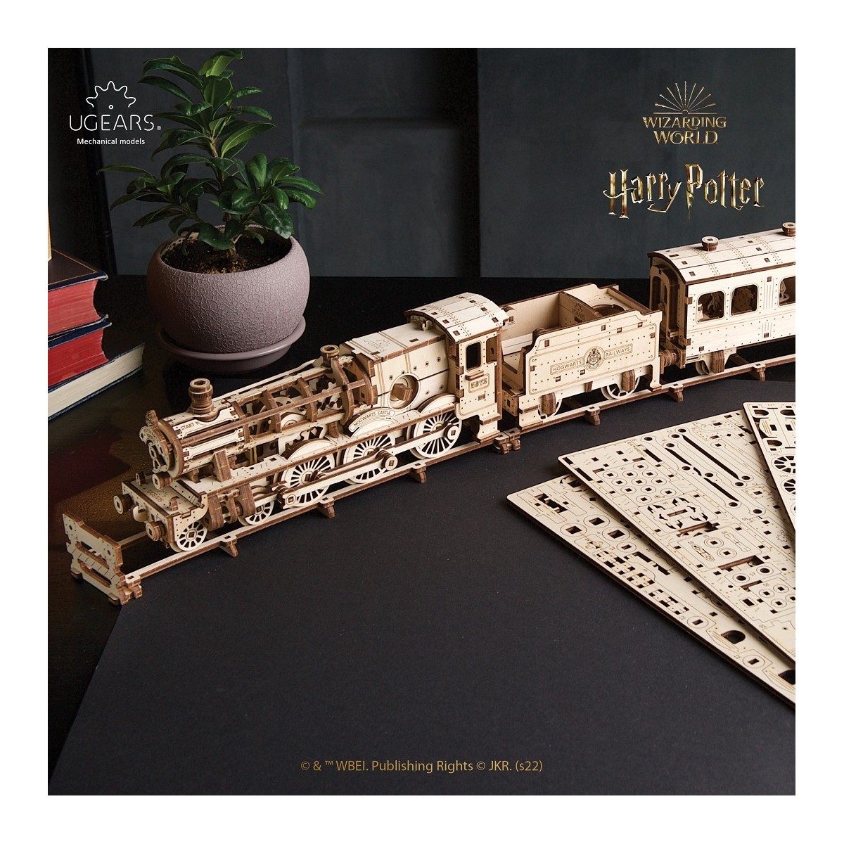 Train Le Poulard Express Harry Potter Puzzle 3D wood UGEARS UGEARS UG-70176 - 5