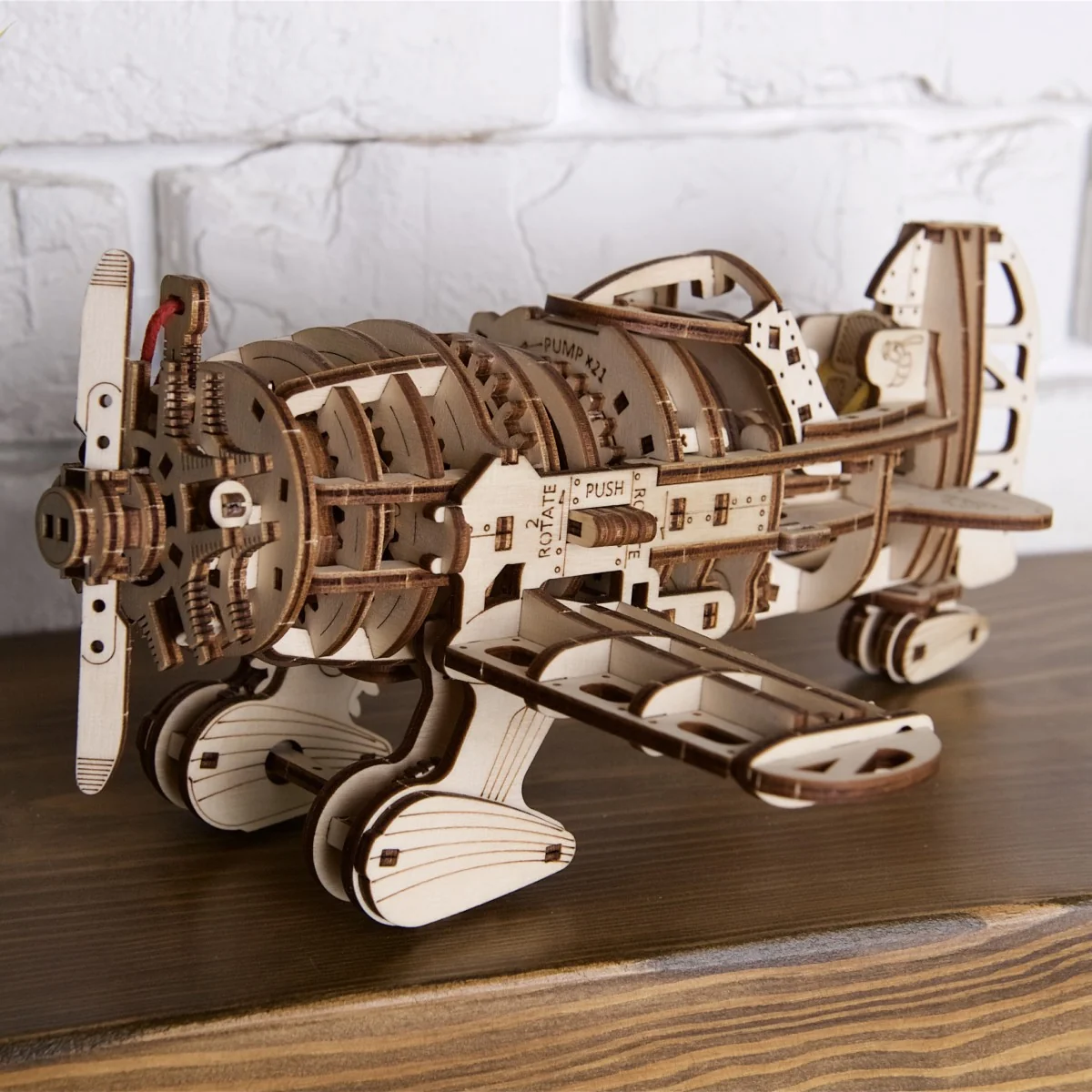 Airplane Mad Hornet Puzzle 3D wood UGEARS UGEARS UG-70183 - 8 Airplane Mad Hornet Puzzle 3D wood UGEARS UGEARS UG-70183 - 8