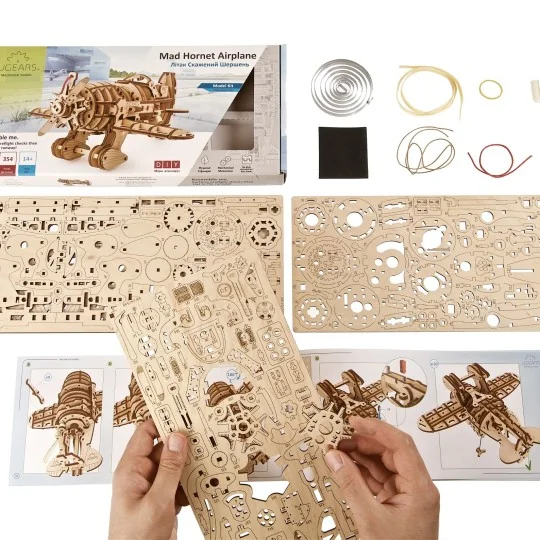 Airplane Mad Hornet Puzzle 3D wood UGEARS UGEARS UG-70183 - 11 UG-70183-Airplane Mad Hornet Puzzle 3D wood UGEARS - UG-70183