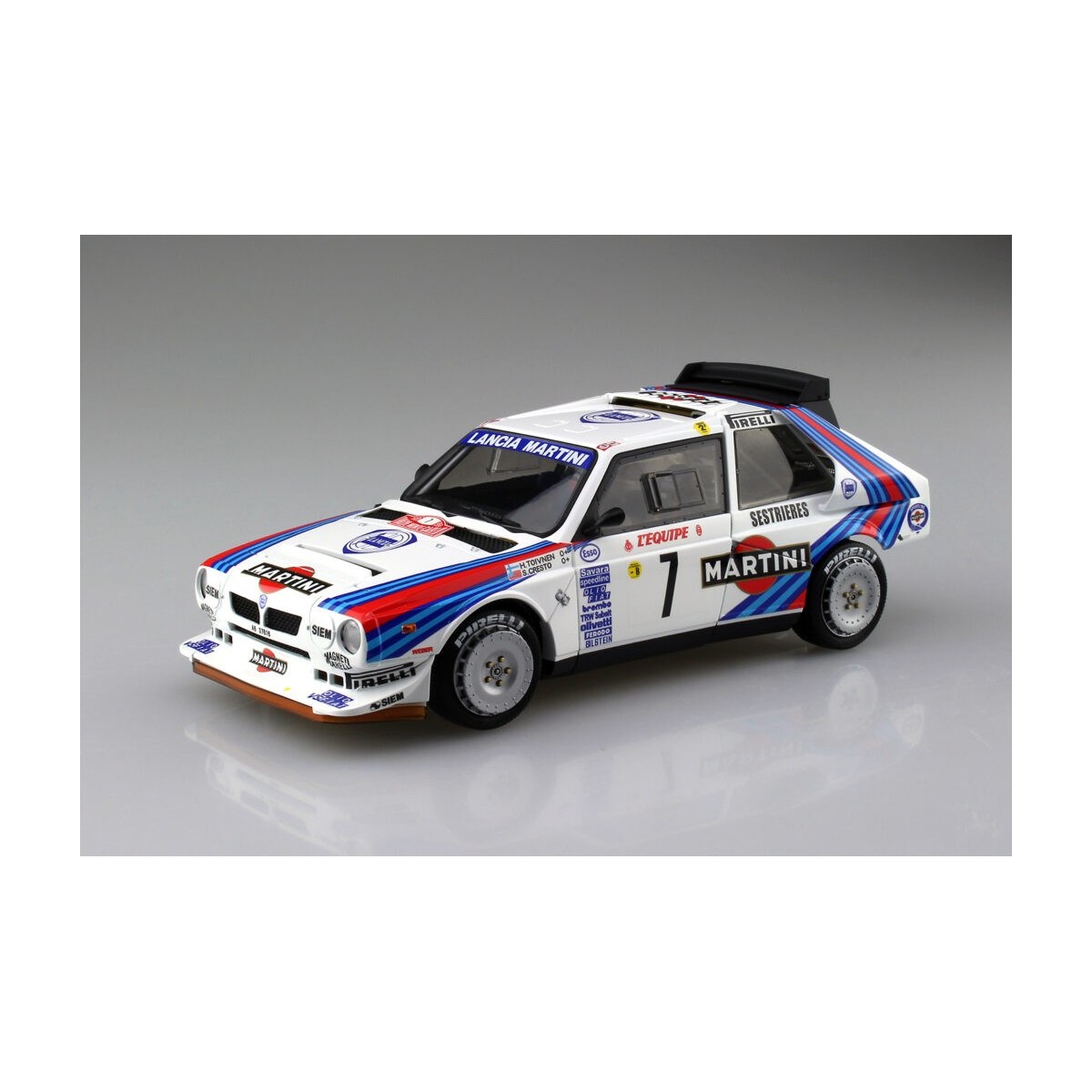 Lancia Delta S4 - Martini '86 Rally Monte Carlo 1/24 Nunu NU24030 - 2 Lancia Delta S4 - Martini '86 Rally Monte Carlo 1/24 Nunu NU24030 - 2