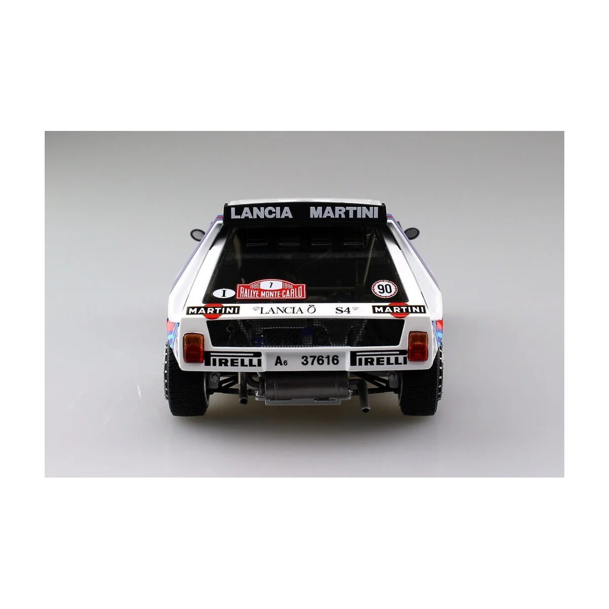 Lancia Delta S4 - Martini '86 Rally Monte Carlo 1/24 Nunu NU24030 - 7 Lancia Delta S4 - Martini '86 Rally Monte Carlo 1/24 Nunu NU24030 - 7