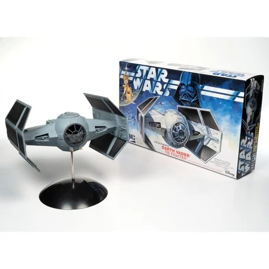 MPC952/12-Star Wars: A New Hope Darth Vader TIE Fighter 1/32 MPC - MPC952/12