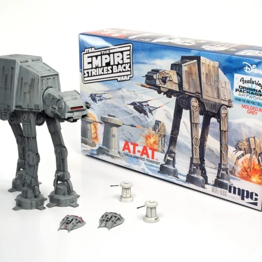 MPC950/12-Star Wars: The Empire Strikes Back AT-AT 1/100 MPC - MPC950/12