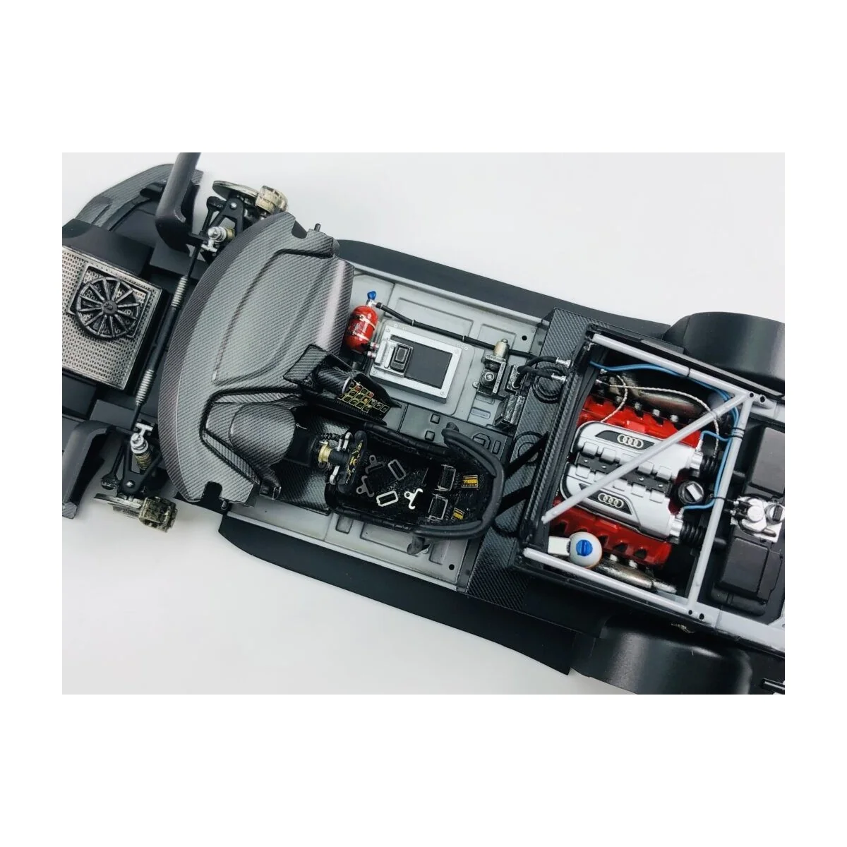 Audi R8 LMS EVO 1/24 Beemax - Nunu  PN24026 - 9