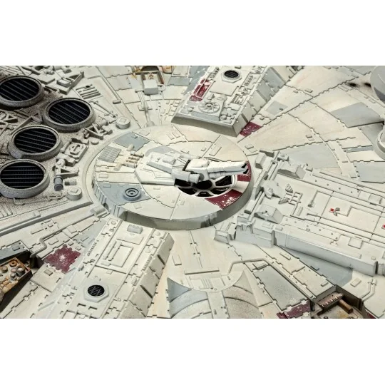 05659-Falcon Millennium Star Wars 1/72 + Revell paints - 05659