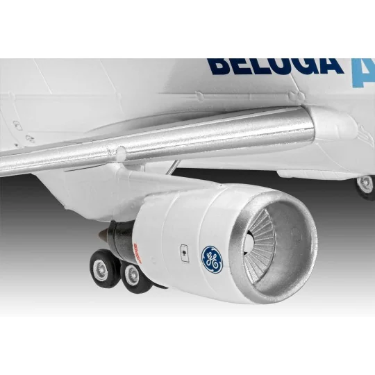 03817-Airbus A300-600ST Beluga 1/144 Revell - 03817