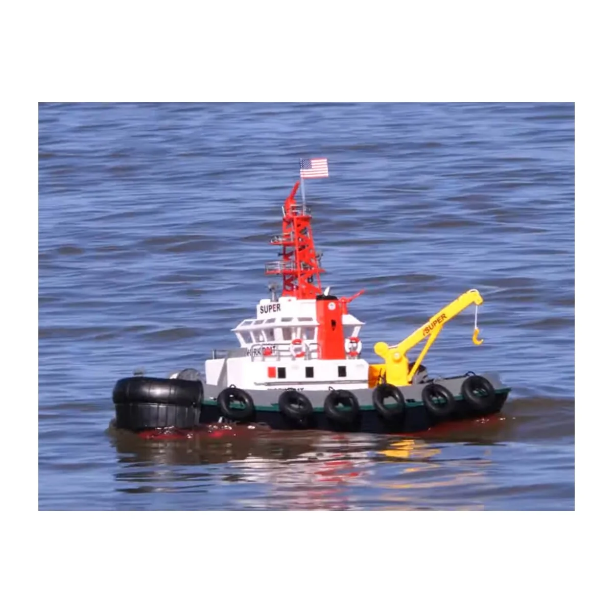Bateau Remorqueur Word Boat avec jet d'eau RTR Heng Long HL3810 - 16