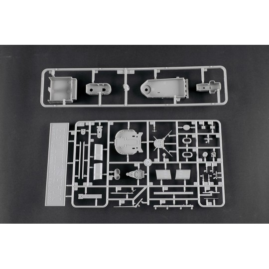 TR05374-Croiseur léger français Marseillaise 1/350 Trumpeter
