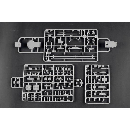 TR05374-French light cruiser Marseillaise 1/350 Trumpeter