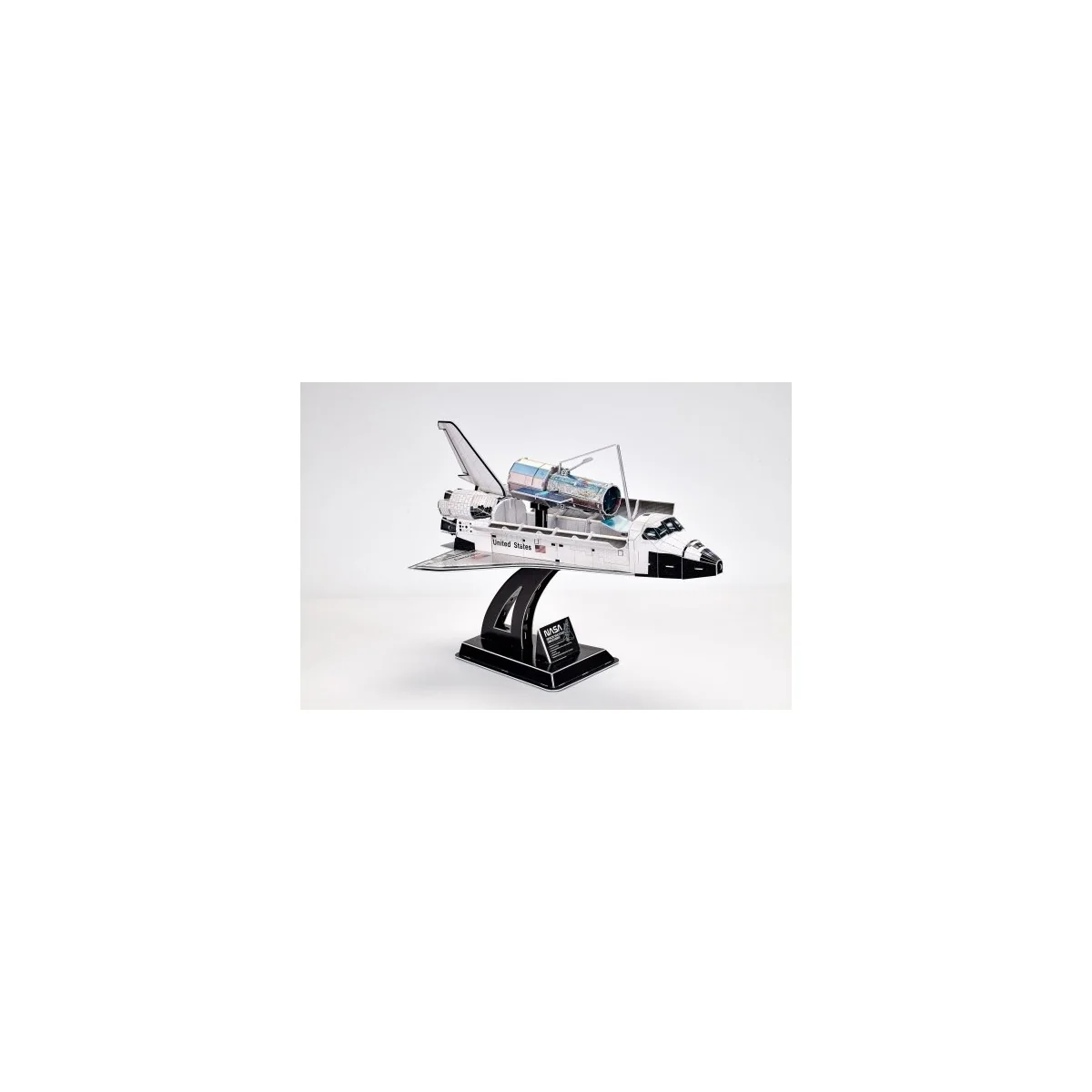Space Shuttle Discovery 1/200 Revell 3D Puzzle Revell 00251 - 6 Space Shuttle Discovery 1/200 Revell 3D Puzzle Revell 00251 - 6