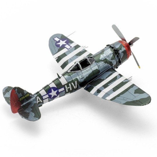 ME1002-P-47 Thunderbolt Metal Earth