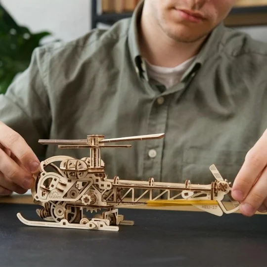 UG-70225-Mini hélicoptère Puzzle 3D bois UGEARS - UG-70225