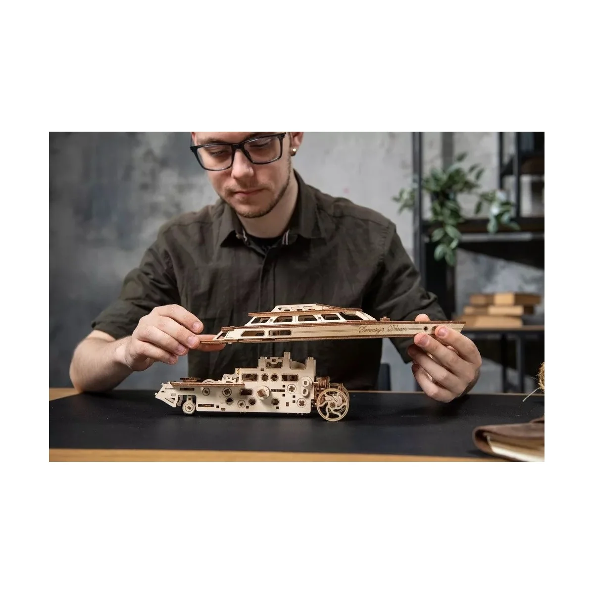 Bateau à voile Serenity's Dream Puzzle 3D bois UGEARS UGEARS UG-70224 - 9