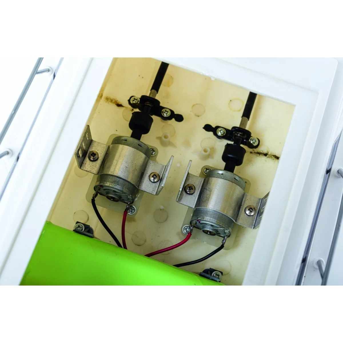 Bateau Speed Yacht 2.4Ghz RTR Carson Carson 500108045 - 5