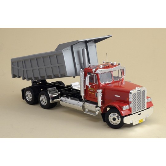 I3783-Camion Porteur benne Freightliner 1/24 Italeri