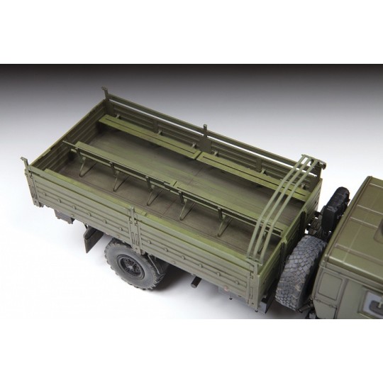 Z3692-Russian Truck K-4350 1/35 Zvezda