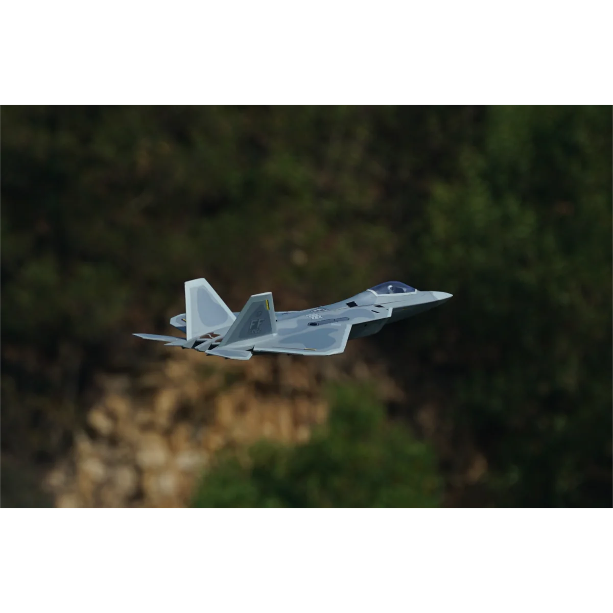 Jet EDF F-22 Raptor Bi-Turbine 40mm env. 702mm PNP XFly  XF117P - 8