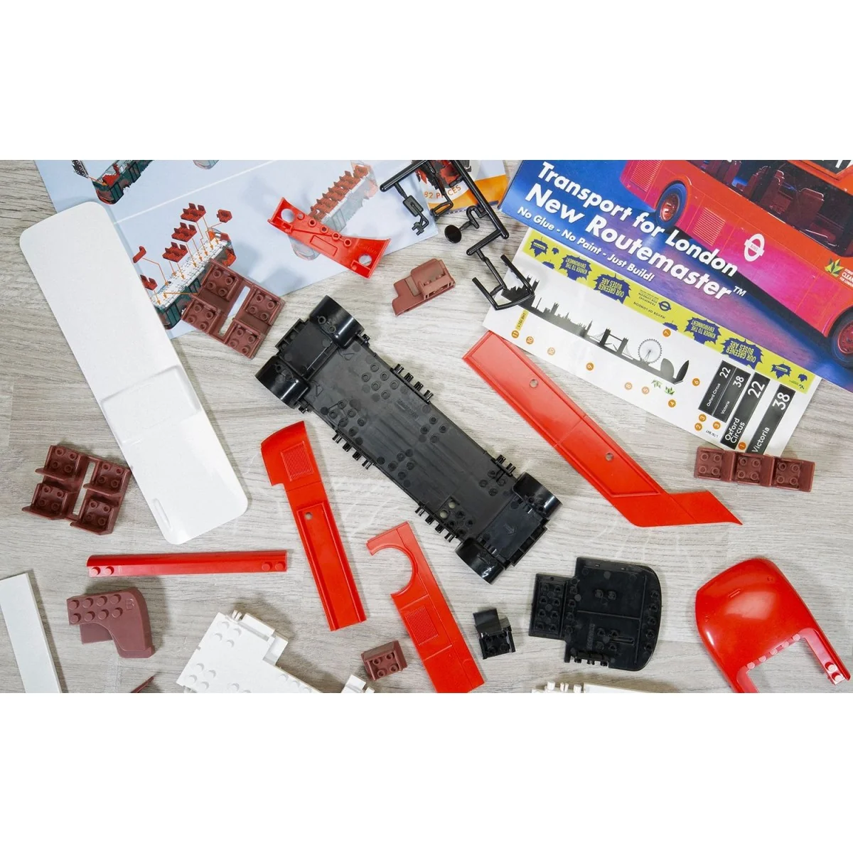 Bus Londre New Routemaster - Quick Build Airfix Airfix J6050 - 8 Bus Londre New Routemaster - Quick Build Airfix Airfix J6050 - 8