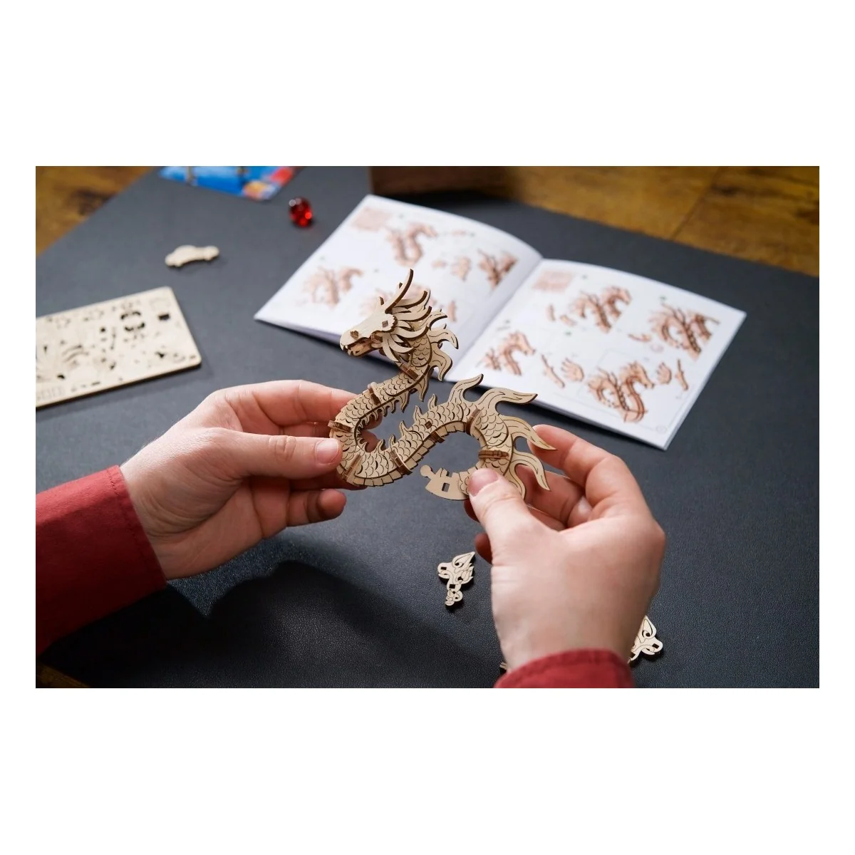 Dragon bois Puzzle 3D bois UGEARS UGEARS UG-70259 - 8 Dragon bois Puzzle 3D bois UGEARS UGEARS UG-70259 - 8