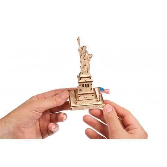 UG-70247-Statue de la Liberté Puzzle 3D bois UGEARS