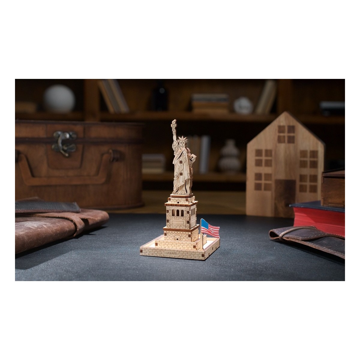 Statue of Liberty Puzzle 3D Wood UGEARS UGEARS UG-70247 - 5 Statue of Liberty Puzzle 3D Wood UGEARS UGEARS UG-70247 - 5