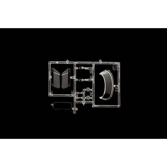 I3668-Alfa Romeo Giulia 1600 1/24 Italeri