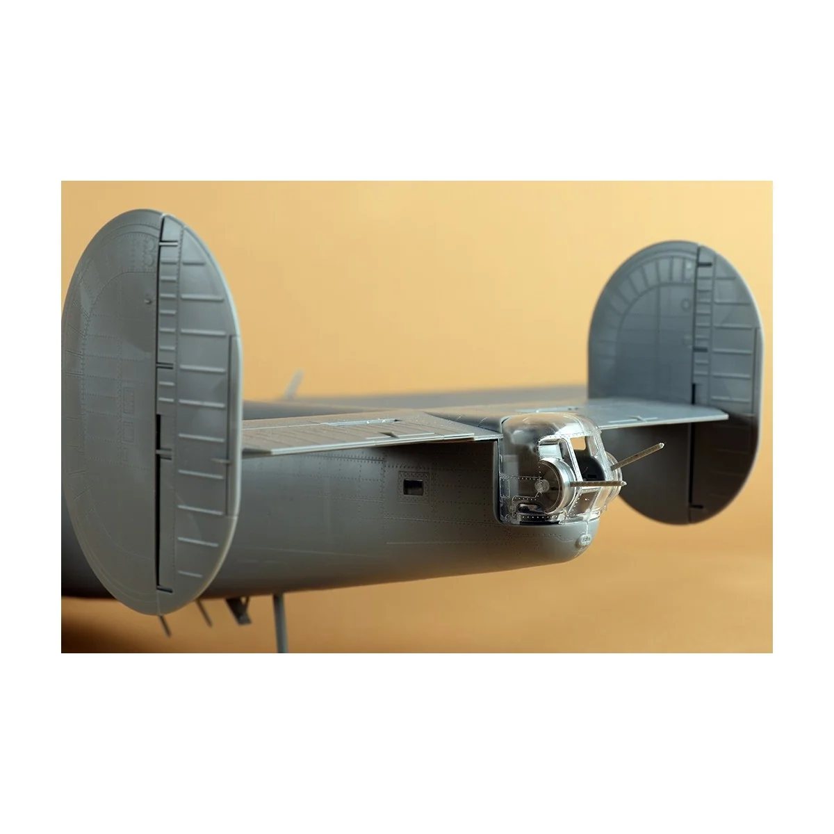 US B-24J Liberator 1/48 Hobby Boss Hobby Boss HB81774 - 9