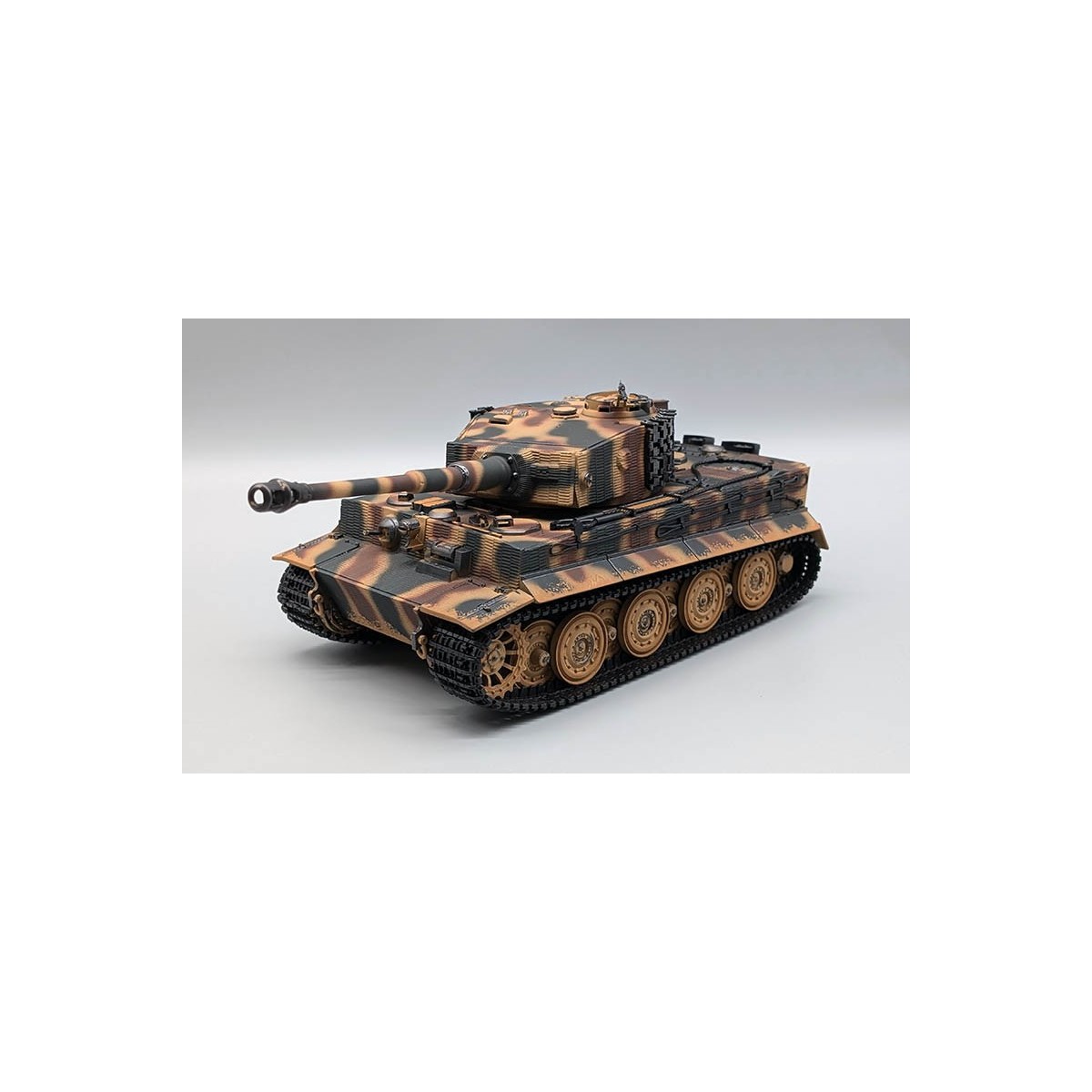 Char RC German Tiger I Camouflage 1/24 RTR Taigen TG3841-11-L-C - 2