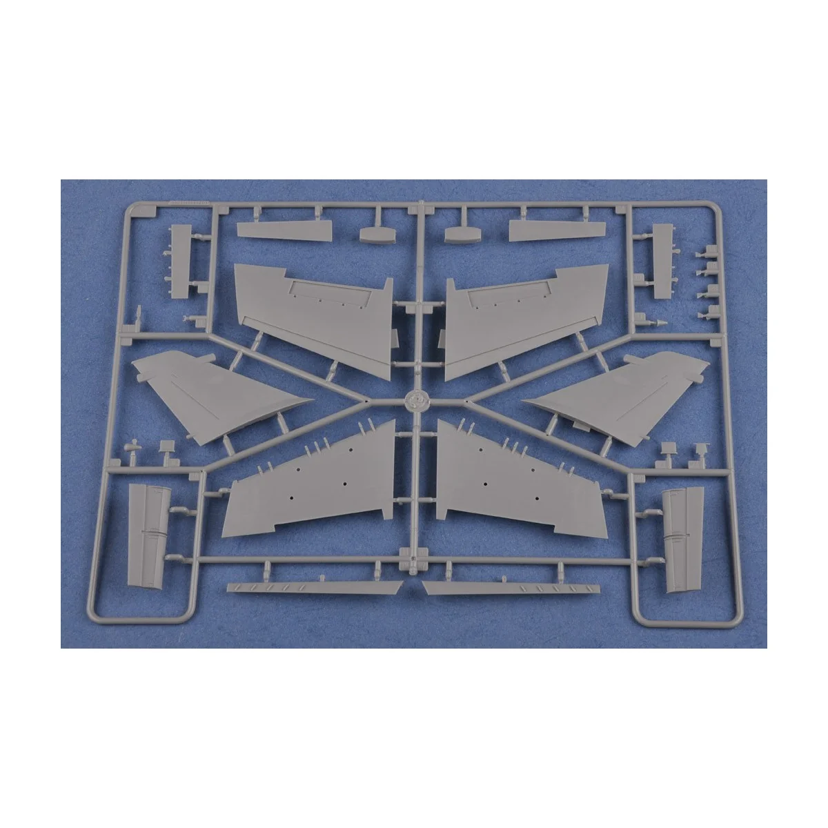 copy of US B-24J Liberator 1/48 Hobby Boss Hobby Boss HB81744 - 6 copy of US B-24J Liberator 1/48 Hobby Boss Hobby Boss HB81744 - 6