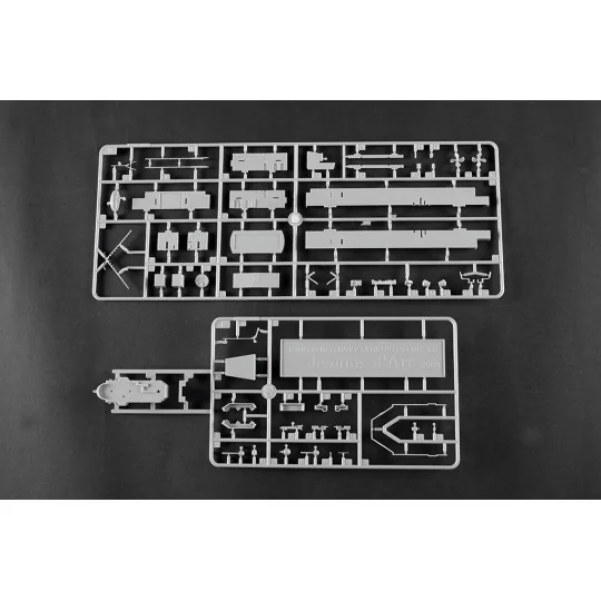 TR05635-Boat JEANNE D'ARC French helicopter carrier 2008 1/350 Trumpeter