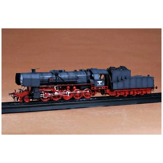 TR00210-Locomotive Kriegslokomotive BR52 avec tender 1/35 Trumpeter