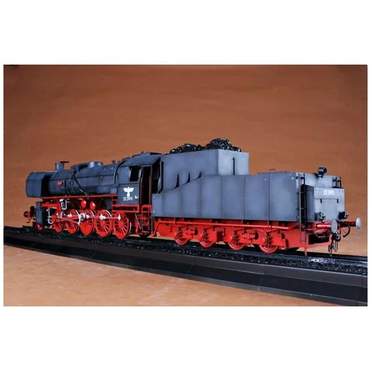 TR00210-Locomotive Kriegslokomotive BR52 avec tender 1/35 Trumpeter - TR00210