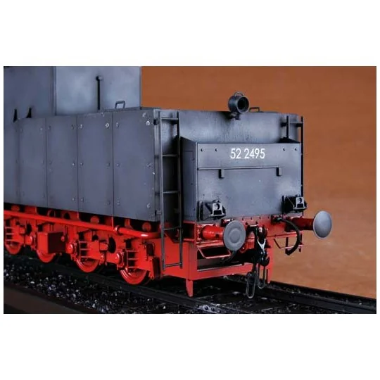 Kriegslokomotive BR52 locomotive with 1/35 Trumpeter tender Trumpeter TR00210 - 13 TR00210-Kriegslokomotive BR52 locomotive with 1/35 Trumpeter tender - TR00210