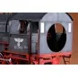 TR00210-Kriegslokomotive BR52 locomotive with 1/35 Trumpeter tender