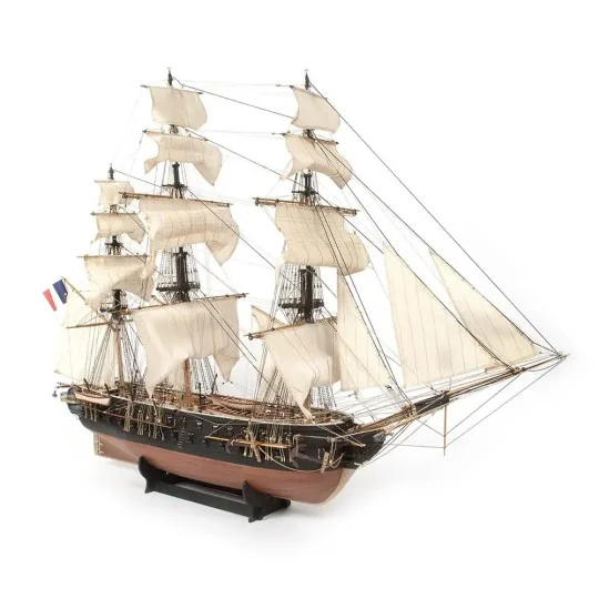 15007-Bateau Belle Poule 1/90 kit construction bois OcCre - 15007