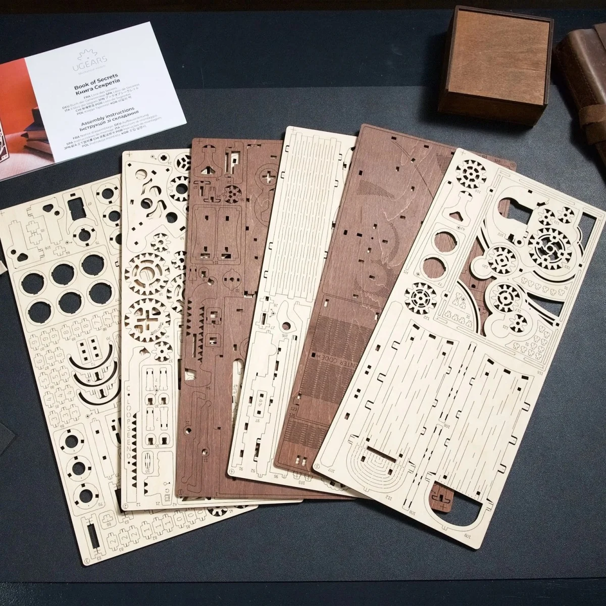 UGEARS 3D Wooden Puzzle Book of Secrets UGEARS UG-70265 - 12