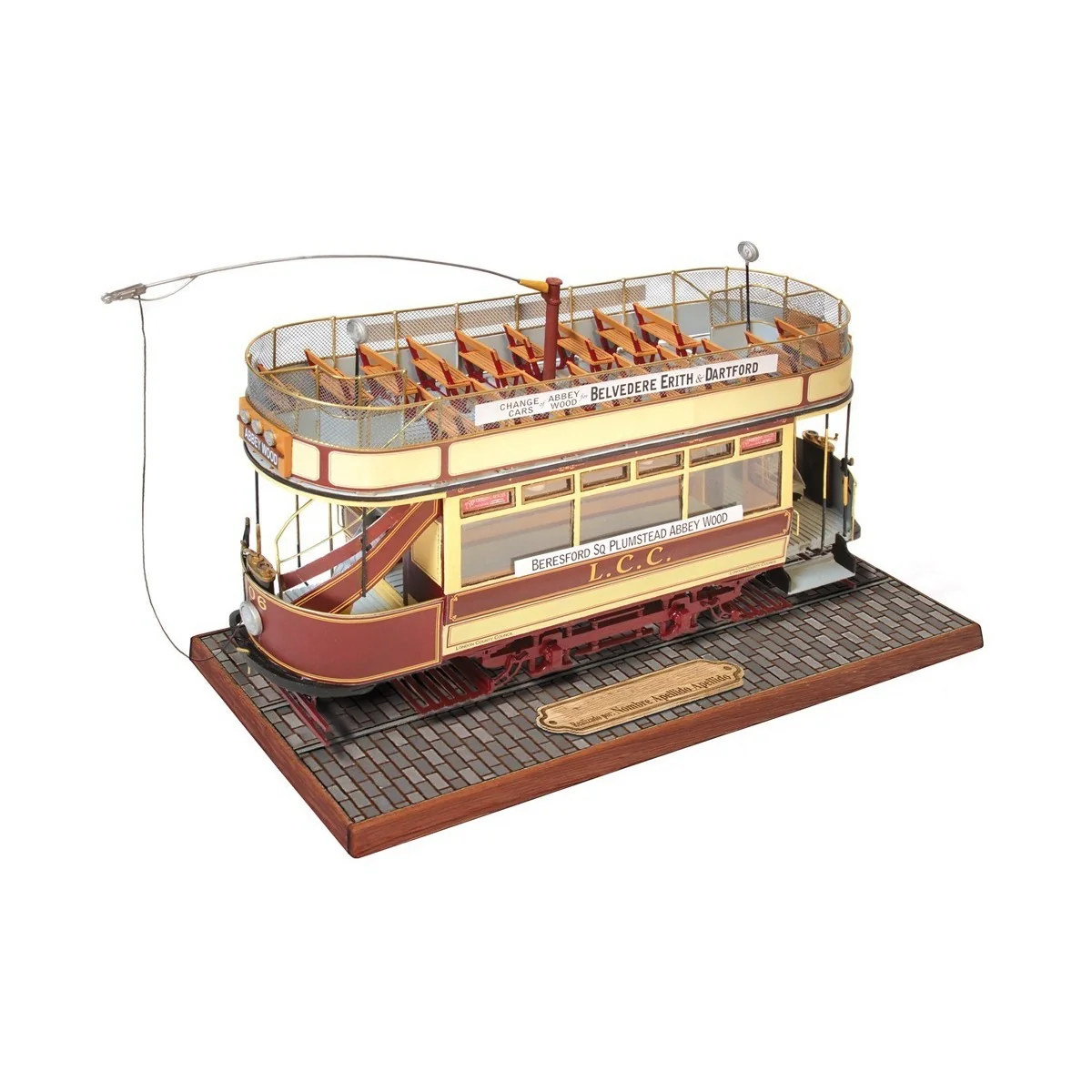 OcCre 53008 Tram London LLC 106 1/24 scale wood and metal construct... OcCre 53008 Tram London LLC 106 1/24 scale wood and metal construct...