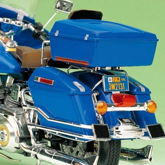 Harley Davidson Classic Electra 1/10 Academy Motorcycle Academy AC15501 - 6 AC15501-Harley Davidson Classic Electra 1/10 Academy Motorcycle - AC15501