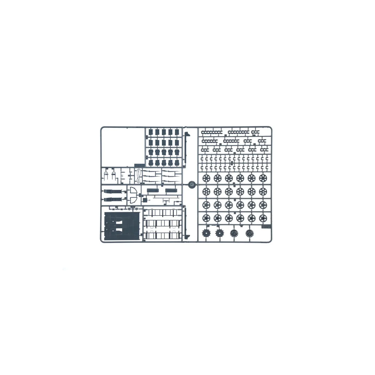 Vehicle Sd.Kfz 10/4 Flak 30 and Servants 1/35 Italeri Italeri I6395 - 9