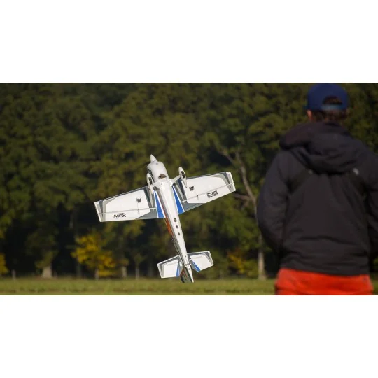 1-02114-Extra 330LX 1.26m RR Multiplex - 1-02114