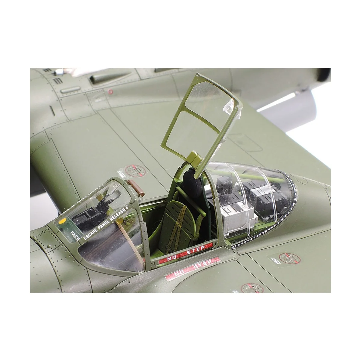 Lockheed P-38 F/G Lightning 1/48 Tamiya aircraft Tamiya 61120 - 5