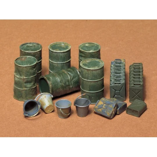 35026-Bidons et Jerricans de carburant 1/35 Tamiya - 35026