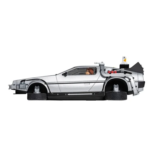 C4541-Voiture Voiture Flying Time Machine - Retour vers le futur 2 1/32 Scalextric 1/32 Scalextric
