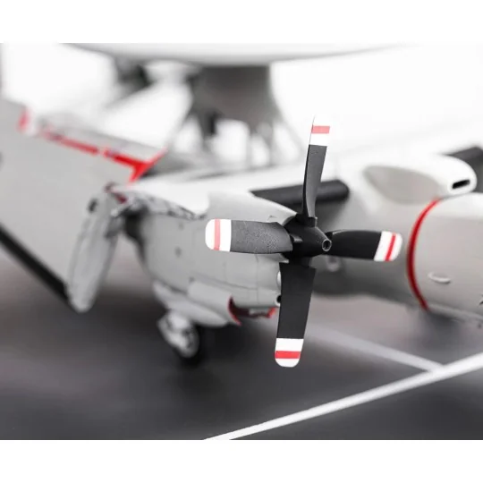 E-2C Hawkeye 1/72 Heller Heller HEL-82300 - 8 HEL-82300-E-2C Hawkeye 1/72 Heller - HEL-82300