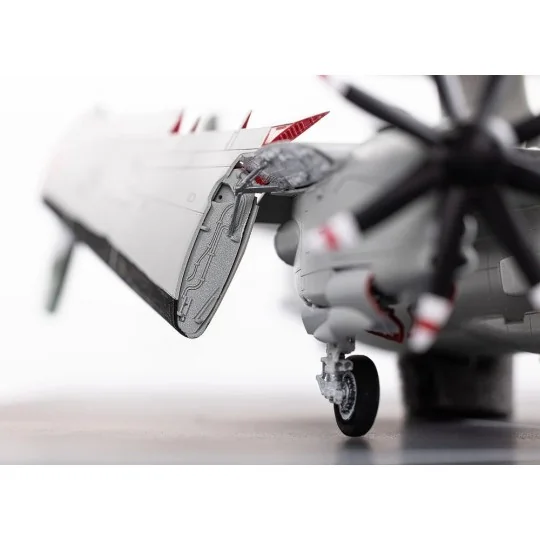 E-2C Hawkeye 1/72 Heller Heller HEL-82300 - 10 HEL-82300-E-2C Hawkeye 1/72 Heller - HEL-82300